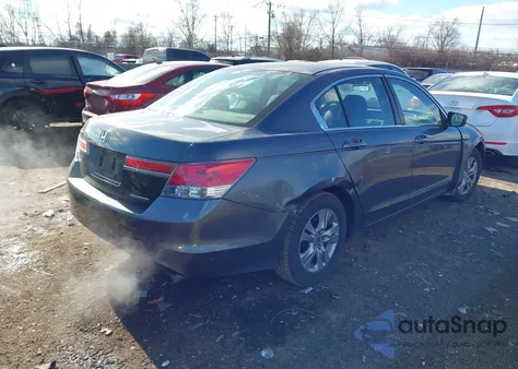 2012 Honda Accord 2.4 Se z USA, uszkodzony, nr VIN 1HGCP2F67CA106204